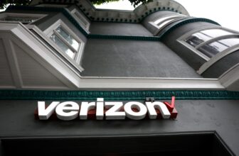 Verizon confirms plans to put off 13,000 staff