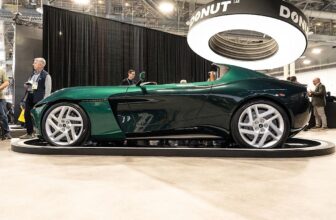 Longbow Motors reveals off its Speedster EV with Donut Lab’s in-wheel motors